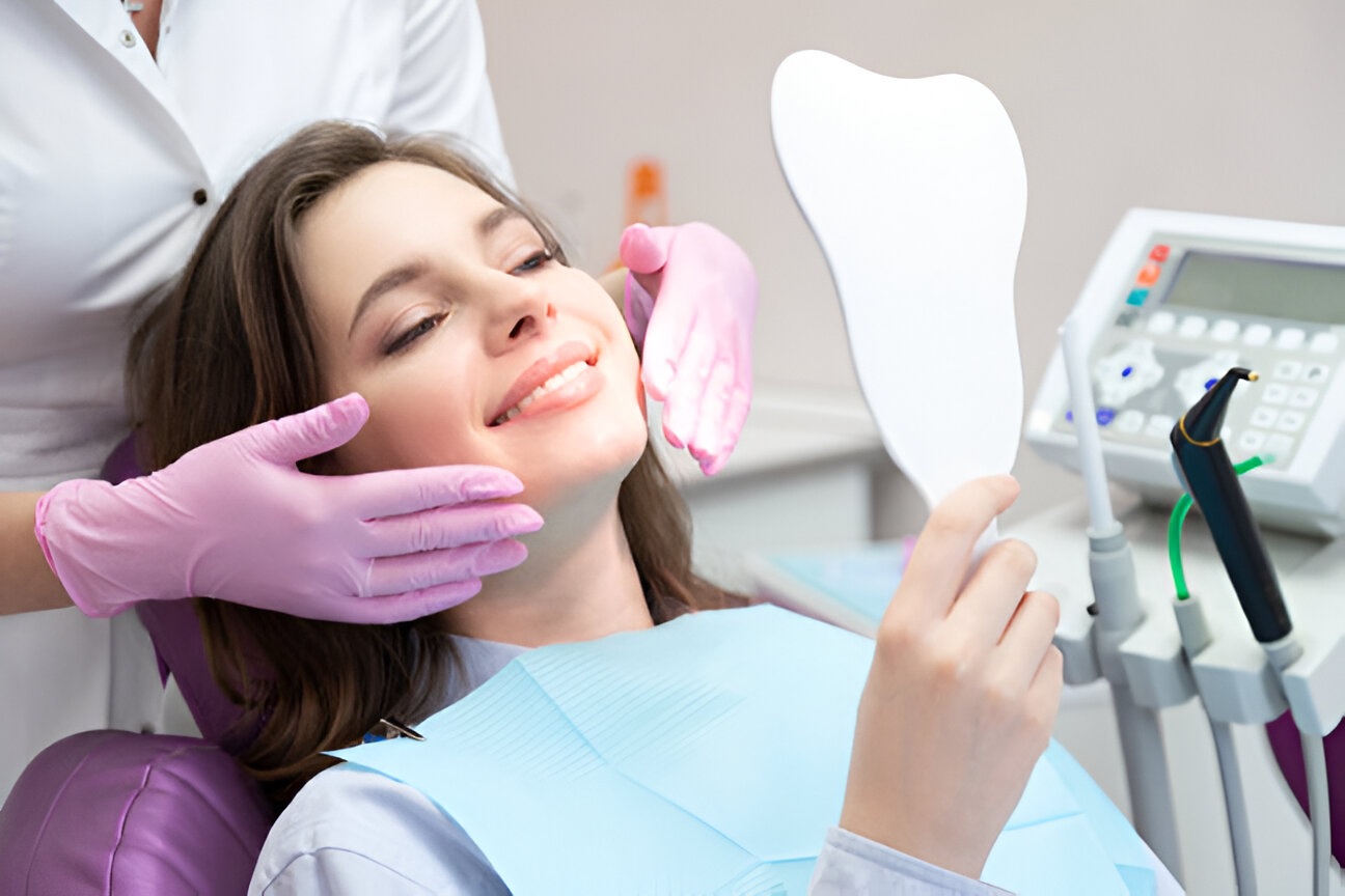 Cosmetic dentist Adelaide